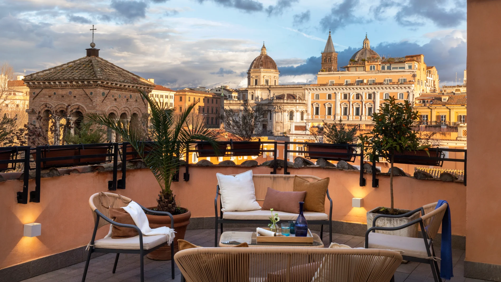 Elegant luxury hotel hallway with warm ambient lighting - Hotel Viminale, BZAR hotels in Rome